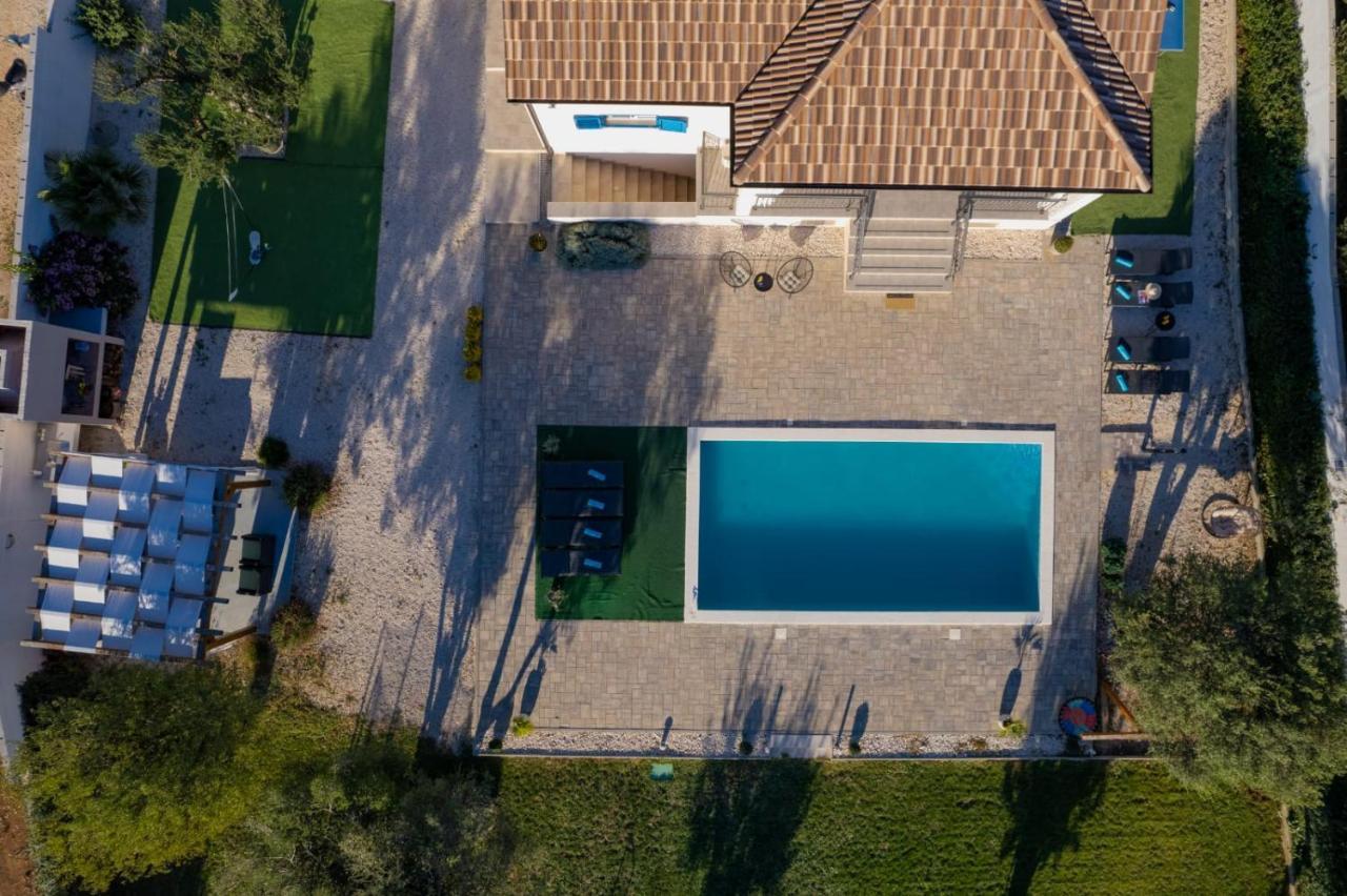 Villa Tara Zadarvillas Tinj Eksteriør billede