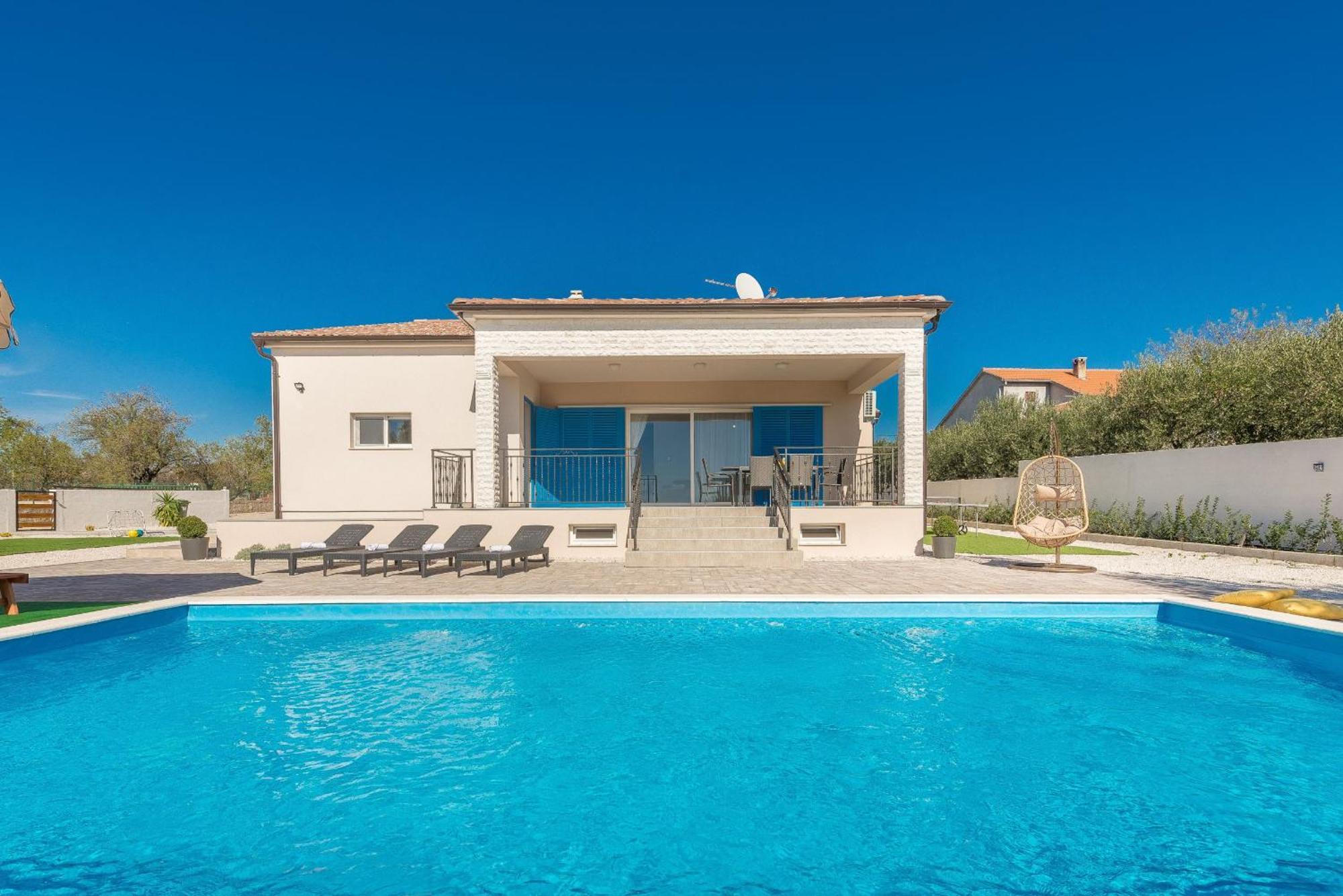 Villa Tara Zadarvillas Tinj Eksteriør billede