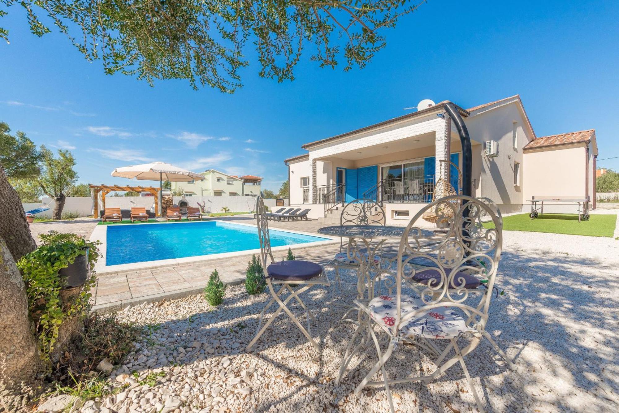Villa Tara Zadarvillas Tinj Eksteriør billede